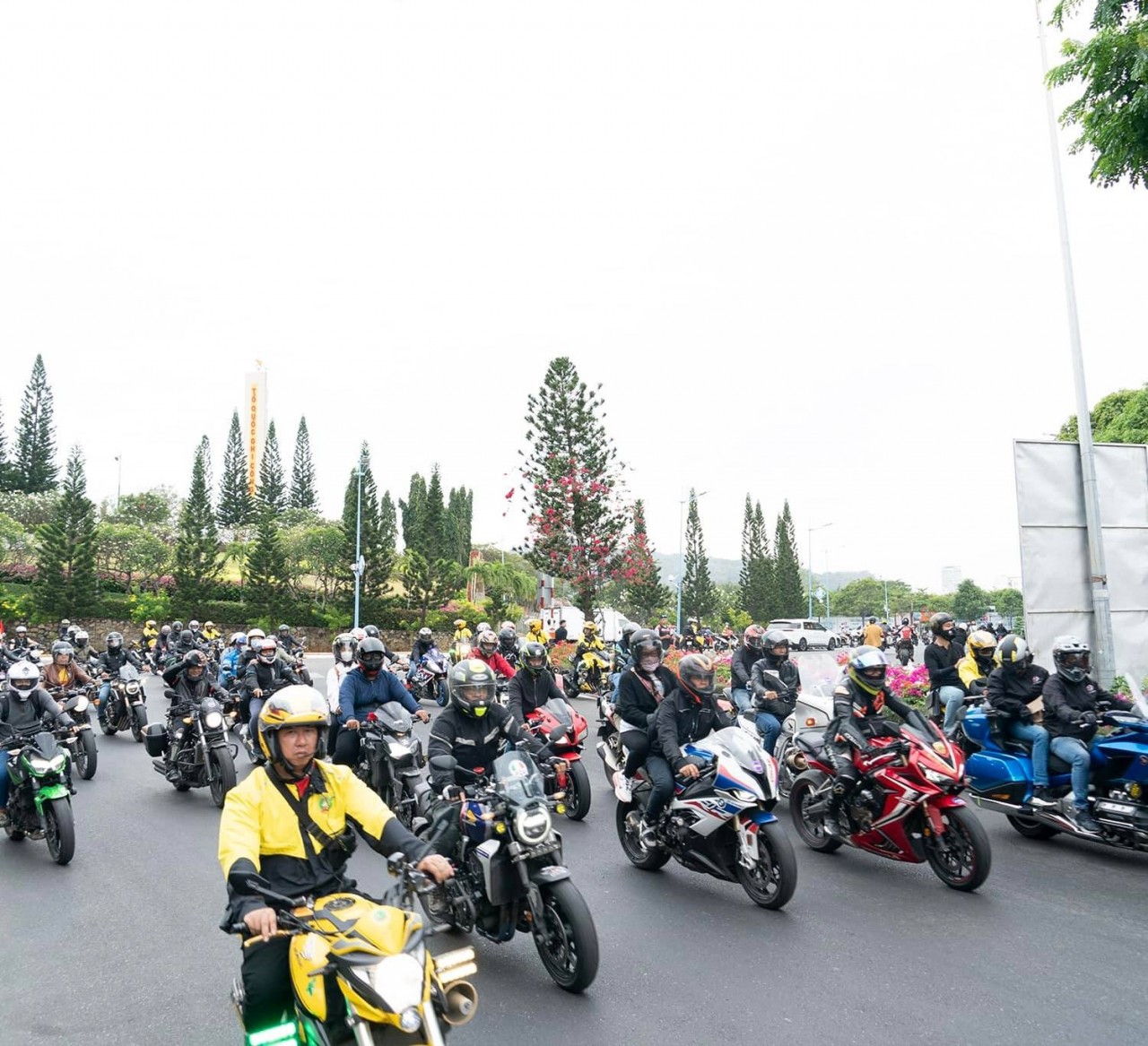 Gần 400 Biker Vũng Tàu Bigbike Mania