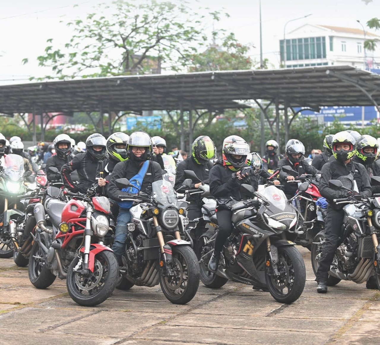 Gần 400 Biker Vũng Tàu Bigbike Mania