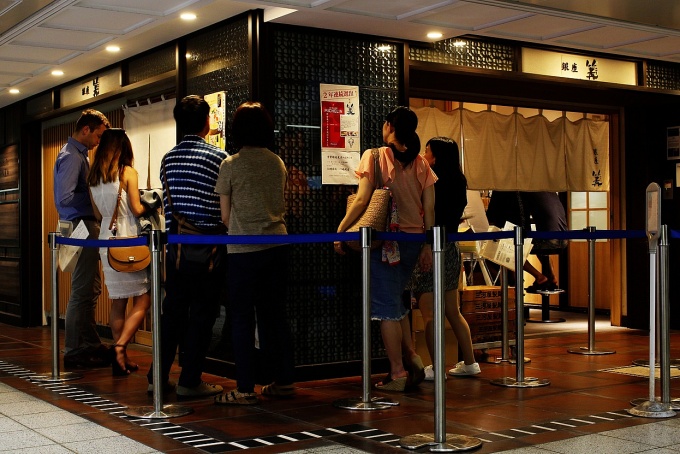 Lốp xe, ngôi sao và cuộc cách mạng ẩm thực Lốp xe, ngôi sao và cuộc cách mạng ẩm thực