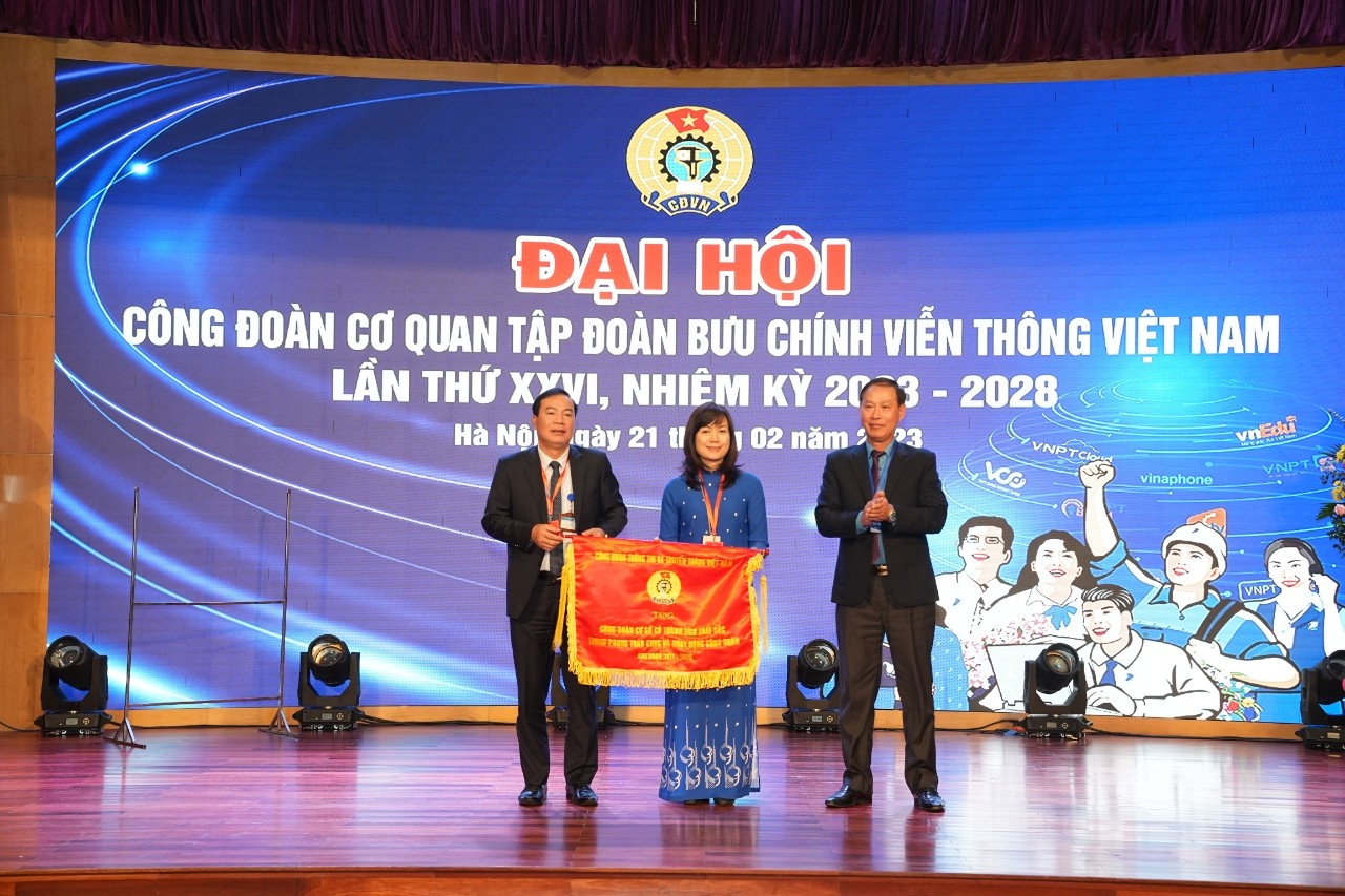 Công đoàn Cơ quan Tập đoàn VNPT: Tạo niềm tin, quyết tâm mới và khí thế thi đua sôi nổi Công đoàn Cơ quan Tập đoàn VNPT: Tạo niềm tin, quyết tâm mới và khí thế thi đua sôi nổi