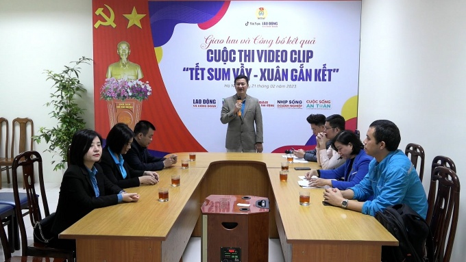 Ấm ấp buổi giao lưu và công bố kết quả cuộc thi video clip "Tết sum vầy, Xuân gắn kết" Ấm ấp buổi giao lưu và công bố kết quả cuộc thi video clip "Tết sum vầy, Xuân gắn kết"