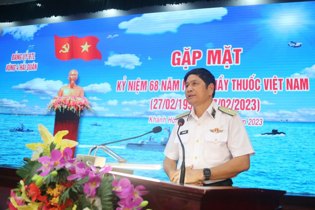 Vùng 4 Hải quân gặp mặt kỷ niệm Ngày Thầy thuốc Việt Nam