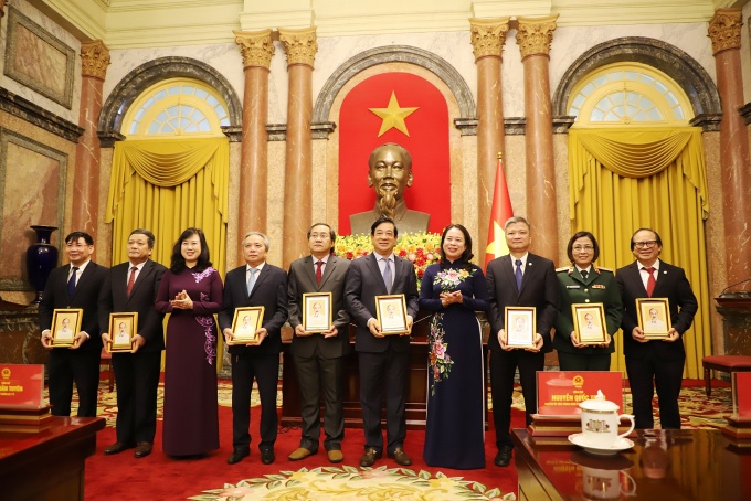 Quyền Chủ tịch nước Võ Thị Ánh Xuân gặp mặt tri ân các thầy thuốc, cán bộ ngành Y tế Quyền Chủ tịch nước Võ Thị Ánh Xuân gặp mặt tri ân các thầy thuốc, cán bộ ngành Y tế