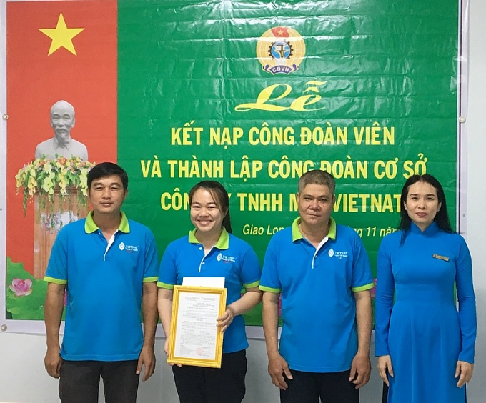 Bàn về phương thức hoạt động của Công đoàn Việt Nam hiện nay