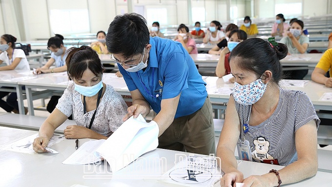 Bàn về phương thức hoạt động của Công đoàn Việt Nam hiện nay