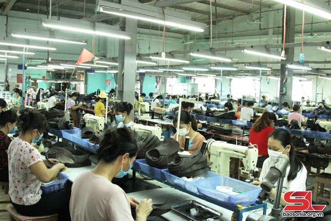 Tư tưởng của Hồ Chí Minh về Công đoàn và cán bộ Công đoàn Tư tưởng của Hồ Chí Minh về công đoàn và cán bộ công đoàn