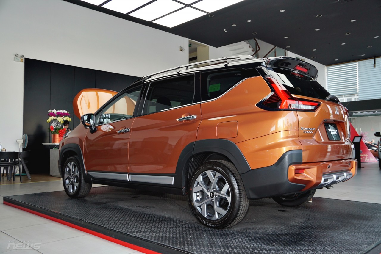 Mitsubishi Xpander Cross 2023 ra mắt tại Việt Nam với giá Mitsubishi Xpander Cross 2023 ra mắt tại Việt Nam với giá