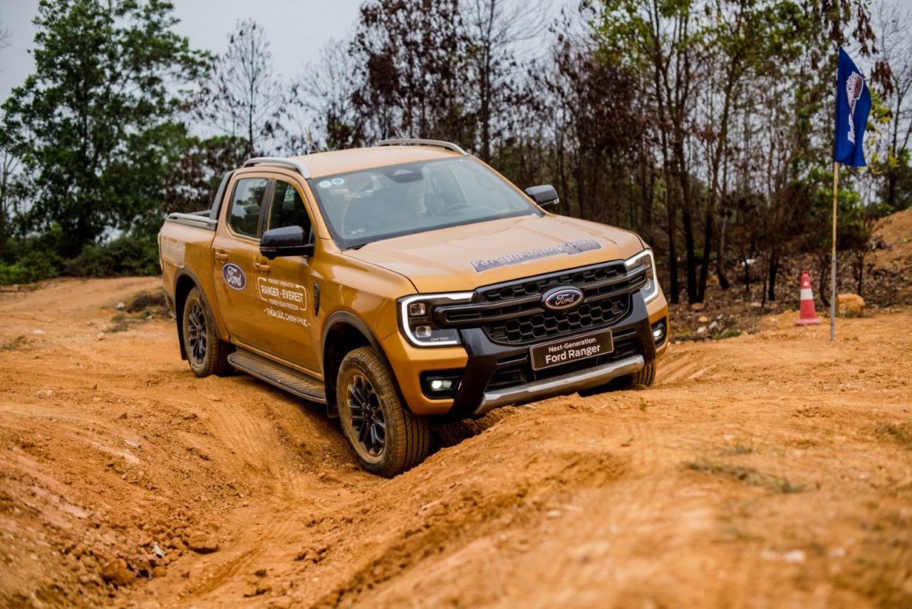 Ford Việt Nam khởi động chương trình kỹ năng lái xe đường địa hình