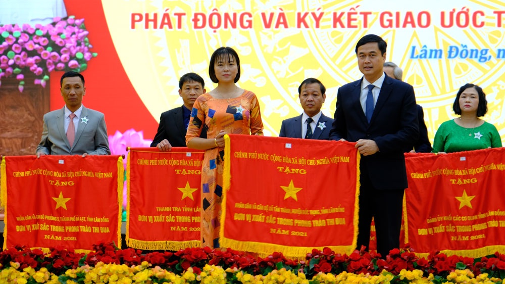 Lâm Đồng: Phát huy hiệu quả từ phong trào thi đua yêu nước năm 2022 Lâm Đồng: Phát huy hiệu quả từ phong trào thi đua yêu nước năm 2022