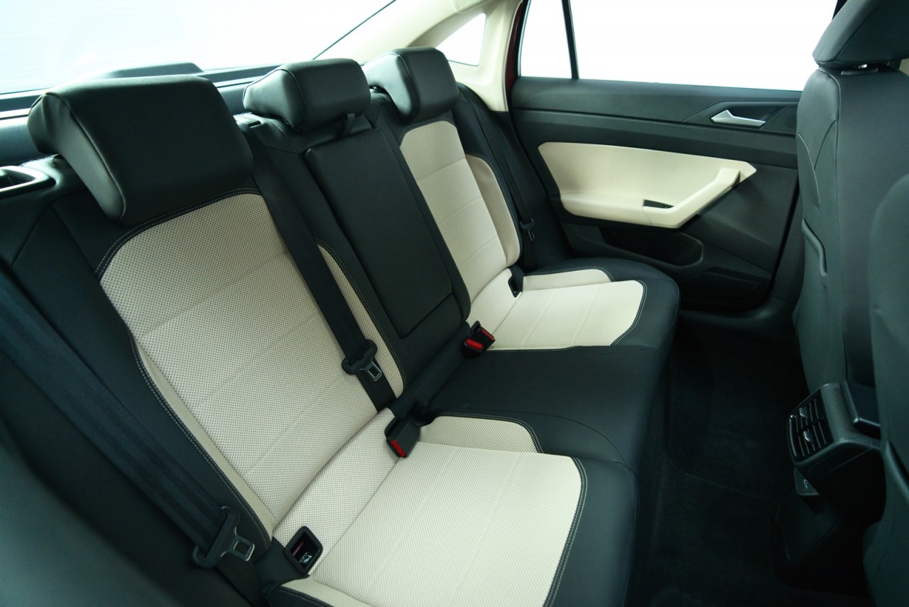 Volkswagen Virtus ra mắt tại Việt Nam với giá 950 triệu đồng