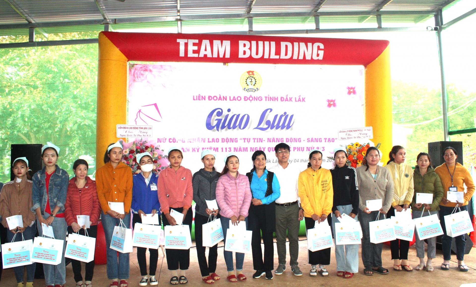 Đắk Lắk: Chương trình nữ công nhân lao động “Tự tin- Năng động - Sáng tạo”, sôi nổi và ý nghĩa