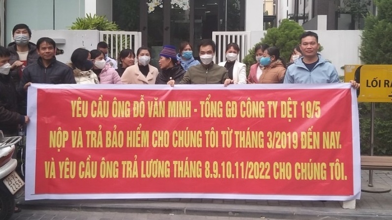 Công ty CP Dệt 19/5 Hà Nội chỉ mới nộp 100 triệu để giải quyết BHXH cho NLĐ