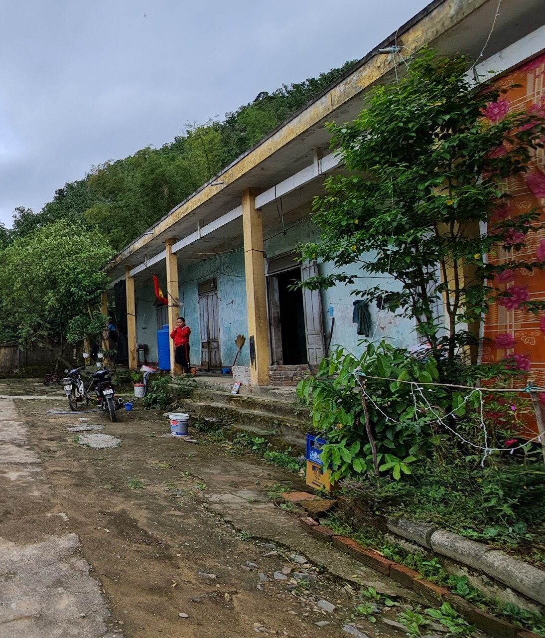 Đà Nẵng: Bàn giao nhà lưu trú hơn 1,4 tỷ đồng cho giáo viên miền núi Đà Nẵng: Bàn giao nhà lưu trú hơn 1,4 tỷ đồng cho giáo viên miền núi