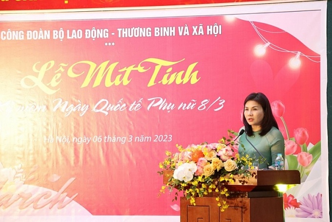 Nữ đoàn viên Bộ LĐ-TB & XH nỗ lực, sáng tạo, hoàn thành nhiệm vụ