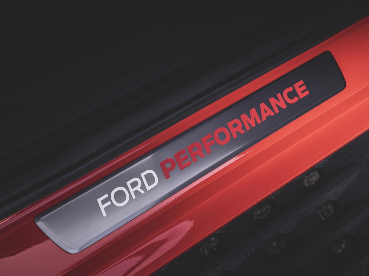 Ford Ranger Raptor thế hệ mới ra mắt tại Việt Nam, không có động cơ V6 Ford Ranger Raptor thế hệ mới ra mắt tại Việt Nam, không có động cơ V6