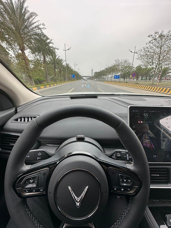 Người dùng đánh giá VinFast VF8: Lần đầu lái xe nói chung là nhàn Người dùng đánh giá VinFast VF8: Lần đầu lái xe nói chung là nhàn