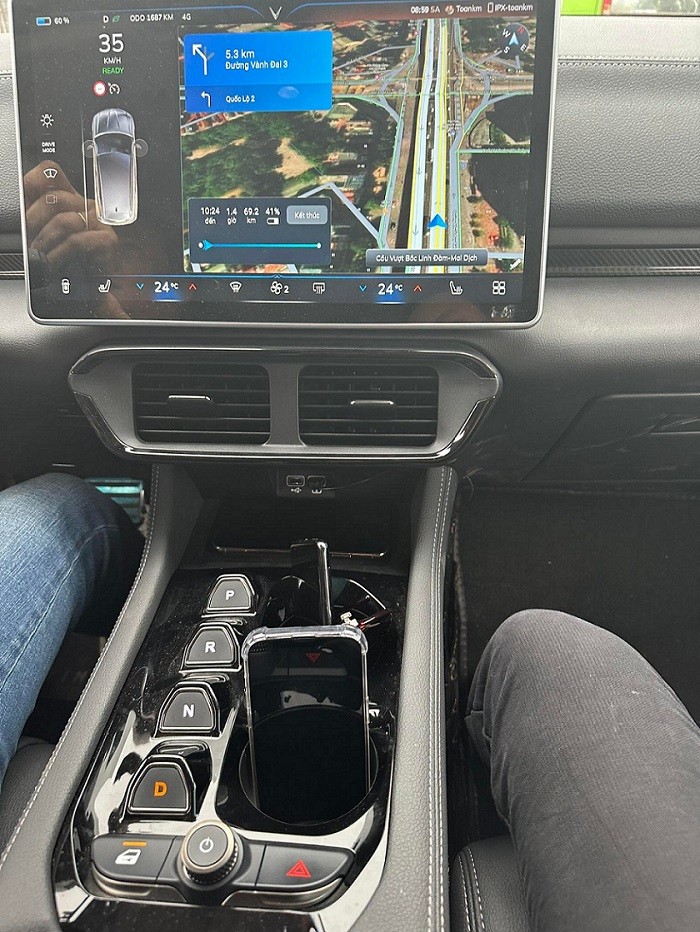 Người dùng đánh giá VinFast VF8: Lần đầu lái xe nói chung là nhàn Người dùng đánh giá VinFast VF8: Lần đầu lái xe nói chung là nhàn