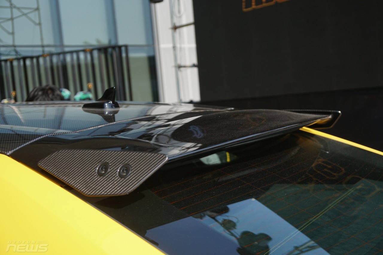 Lamborghini Urus Performante chính hãng có giá 16,5 tỷ đồng