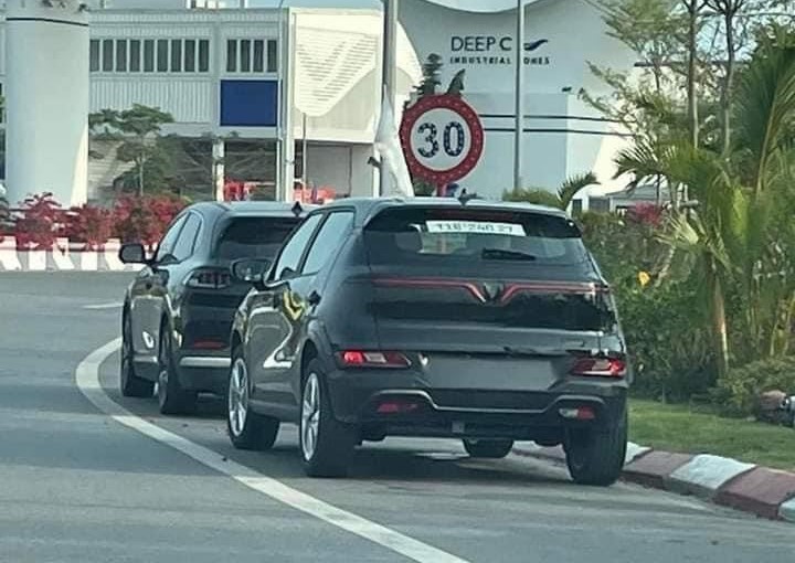 Bắt gặp VinFast VF 5 chạy thử trong nhà máy Bắt gặp VinFast VF 5 chạy thử trong nhà máy