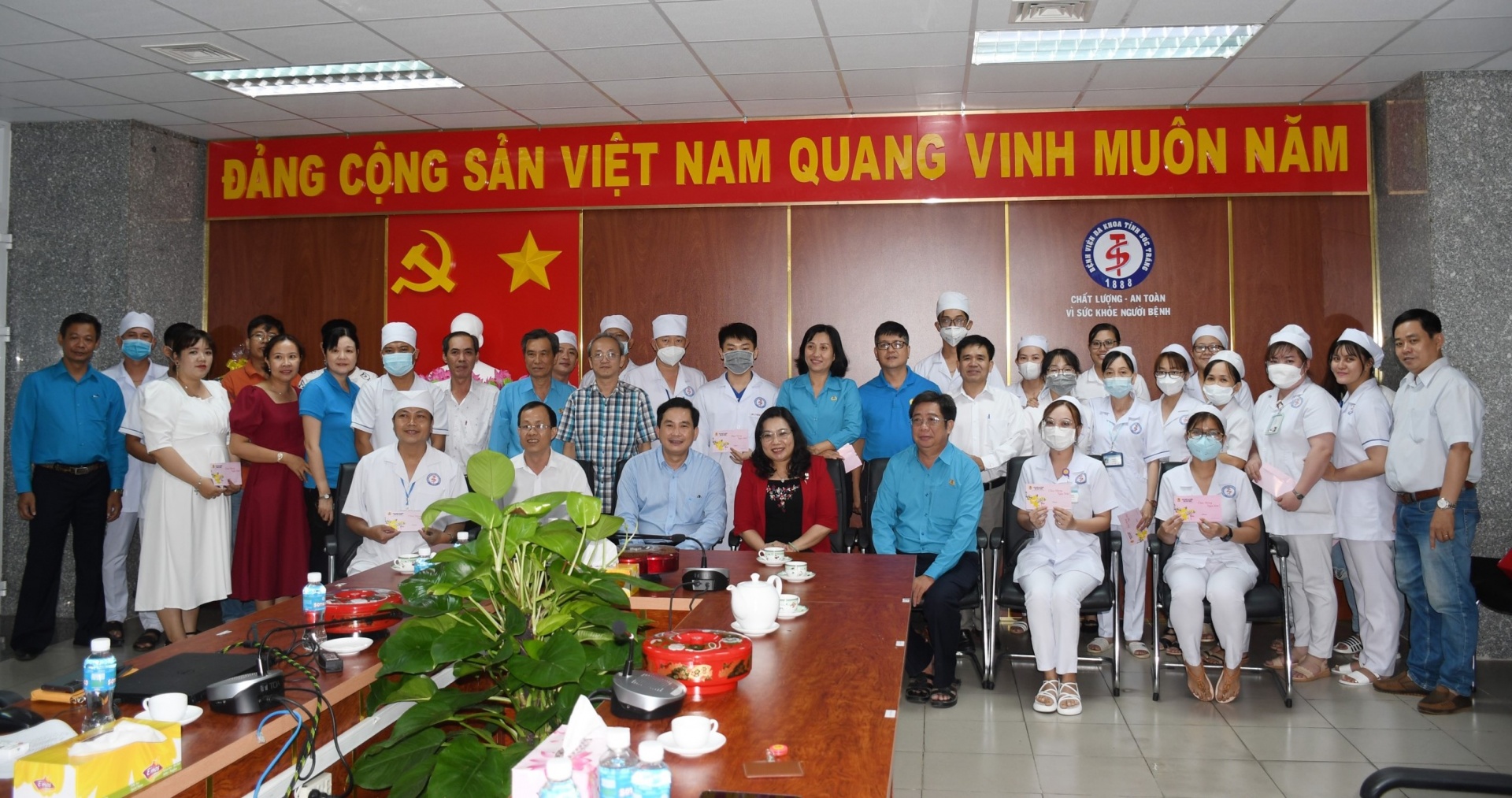 Công đoàn ngành Y tế tỉnh Sóc Trăng tích cực chăm lo cho người lao động