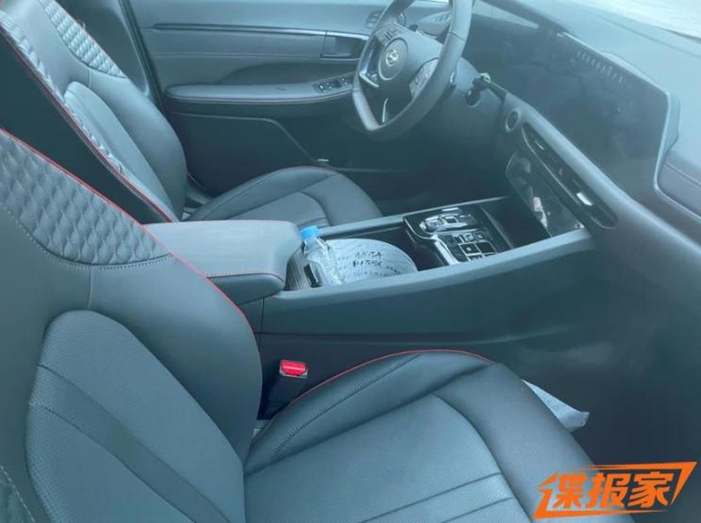 Lộ diện Hyundai Mufasa với thiết kế lạ mắt Lộ diện Hyundai Mufasa với thiết kế lạ mắt