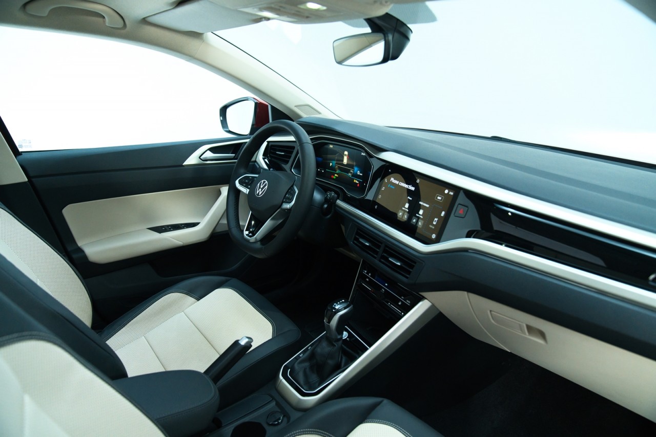 Sedan cỡ B Volkswagen Virtus 2023 hơn gì Toyota Vios mà giá gần gấp đôi?