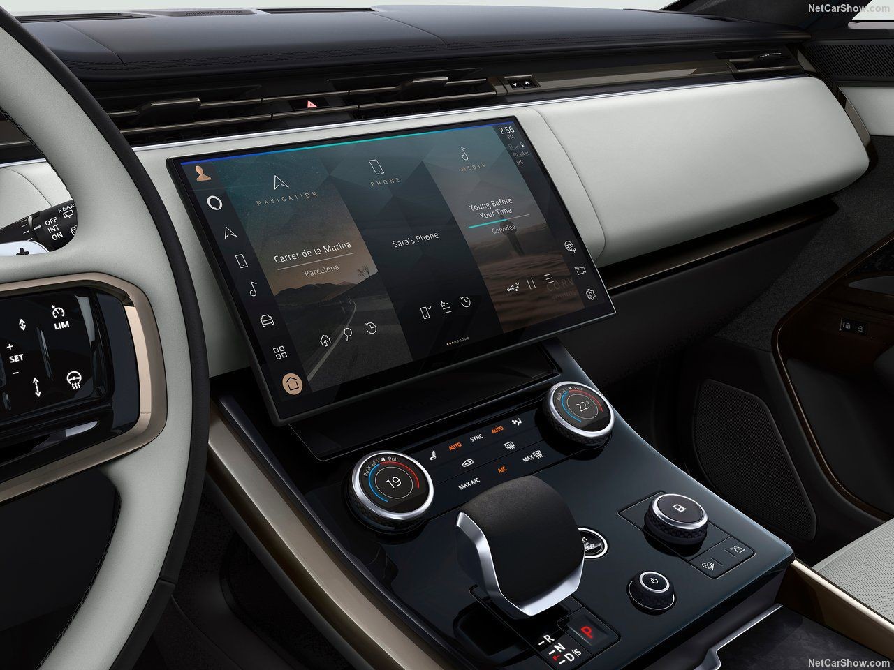 Cận cảnh Range Rover Sport First Edition vừa ra mắt tại Việt Nam