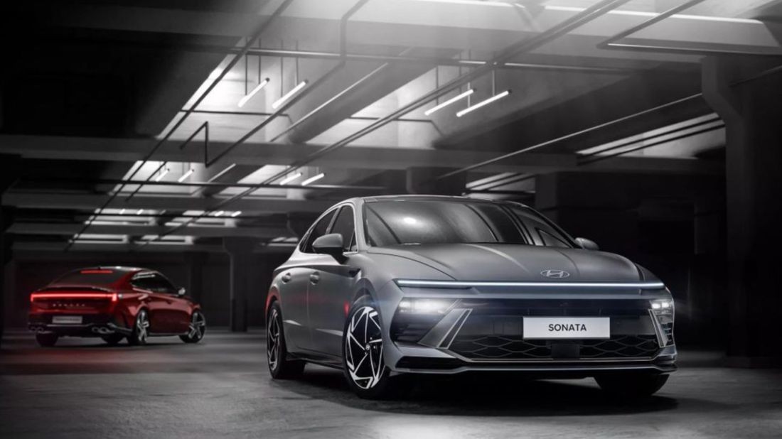 Lộ ảnh Hyundai Sonata phiên bản nâng cấp với thiết kế hoàn toàn mới Lộ ảnh Hyundai Sonata phiên bản nâng cấp với thiết kế hoàn toàn mới