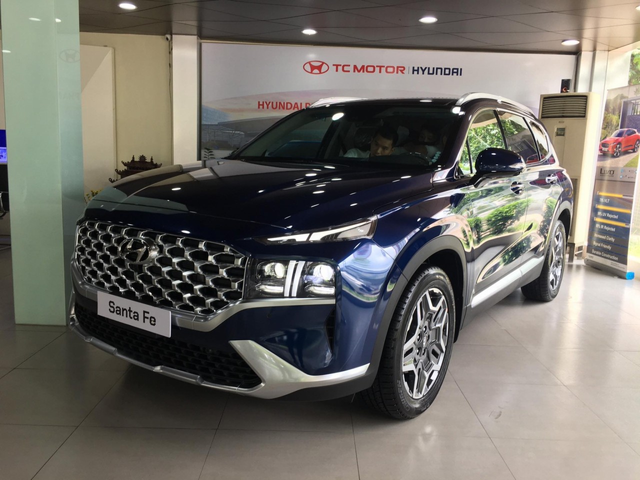 Loạt xe giảm giá cuối tháng 3, có chiếc giảm 365 triệu đồng Loạt xe giảm giá cuối tháng 3, có chiếc giảm 365 triệu đồng