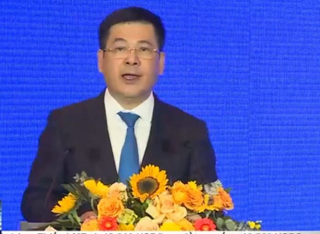 Tăng xuất chính ngạch, siết xuất tiểu ngạch sang Trung Quốc vào năm 2025 Tăng xuất chính ngạch, siết xuất tiểu ngạch sang Trung Quốc vào năm 2025 ảnh 1