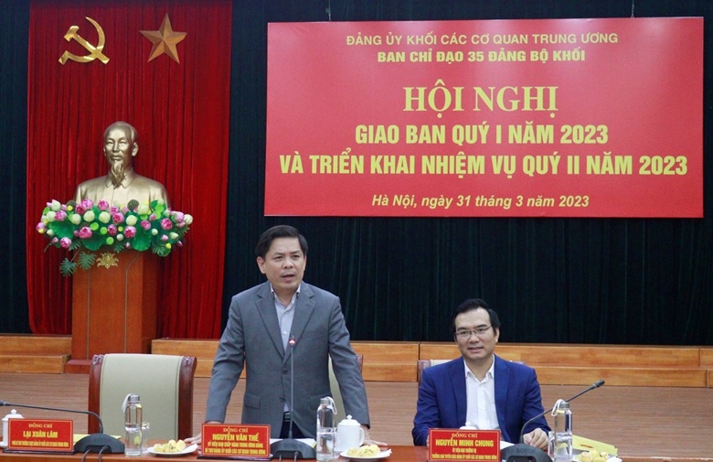 Đẩy mạnh công tác bảo vệ nền tảng tư tưởng của Đảng Đẩy mạnh công tác bảo vệ nền tảng tư tưởng của Đảng