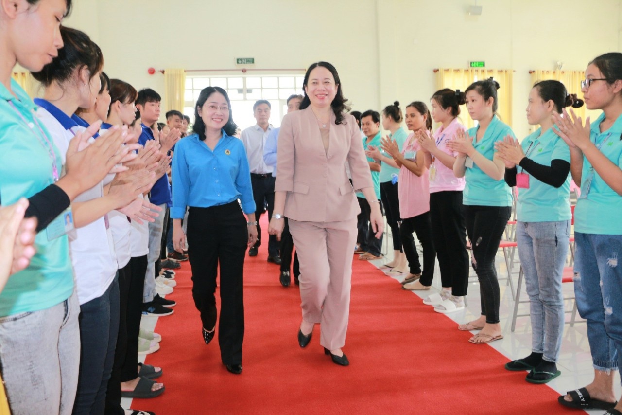 Đời sống, việc làm của công nhân là mối quan tâm hàng đầu