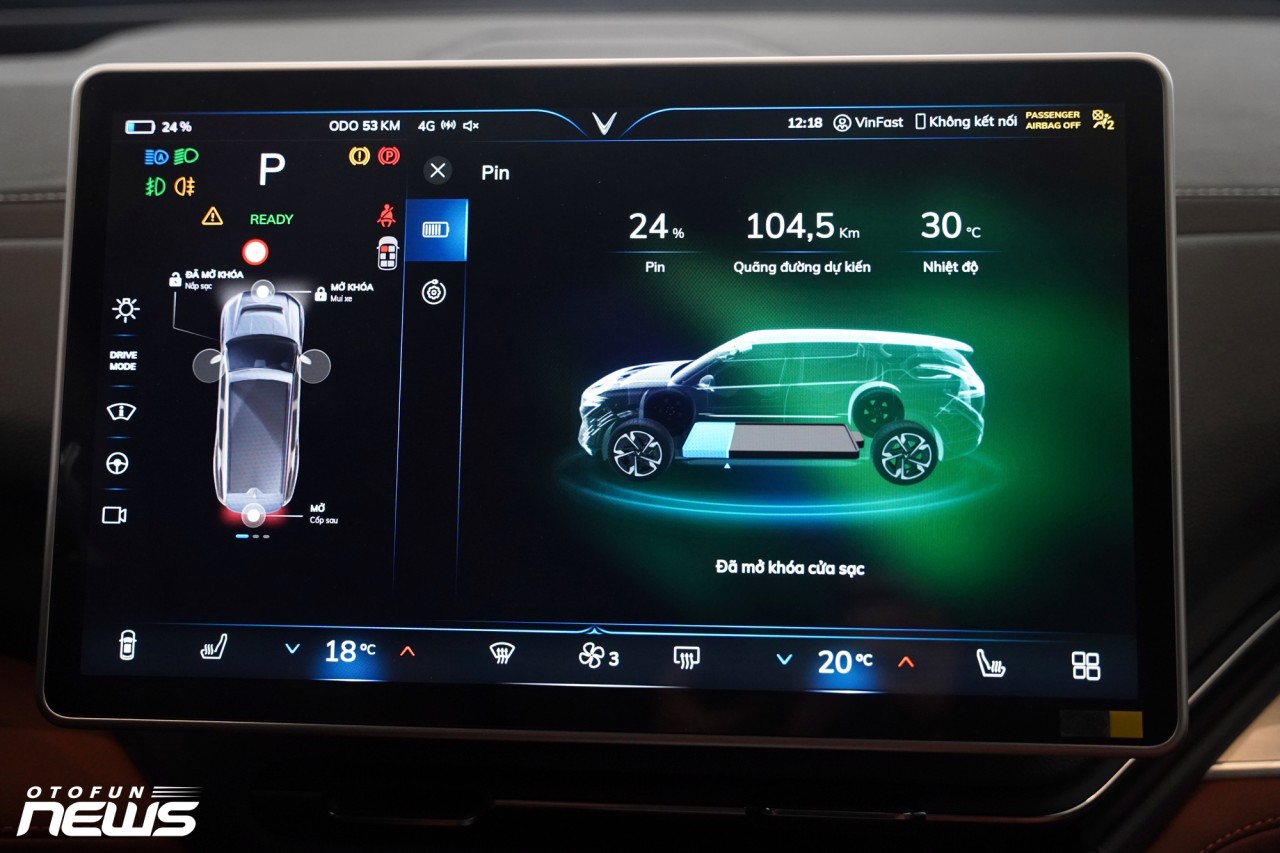 Cận cảnh VinFast VF9 Plus tại Hà Nội Cận cảnh VinFast VF9 Plus tại Hà Nội