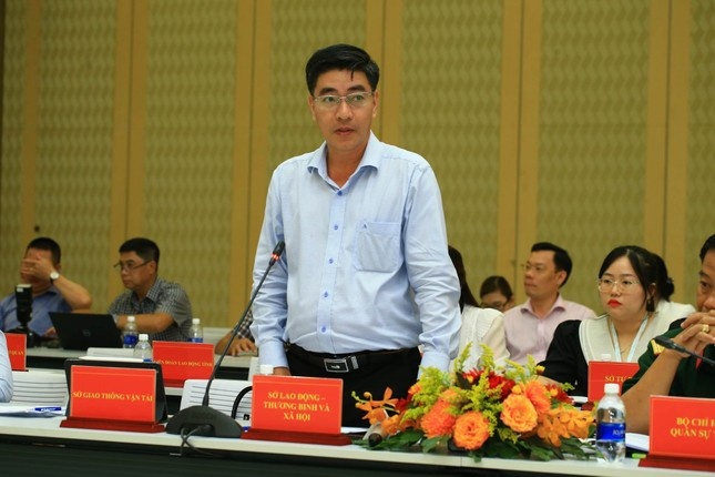 Công đoàn, chính quyền chung tay hỗ trợ việc làm cho người lao động thất nghiệp