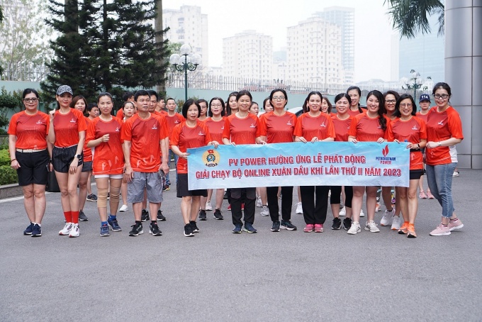 Chạy bộ nâng cao sức khoẻ, giảm căng thẳng tại nơi làm việc