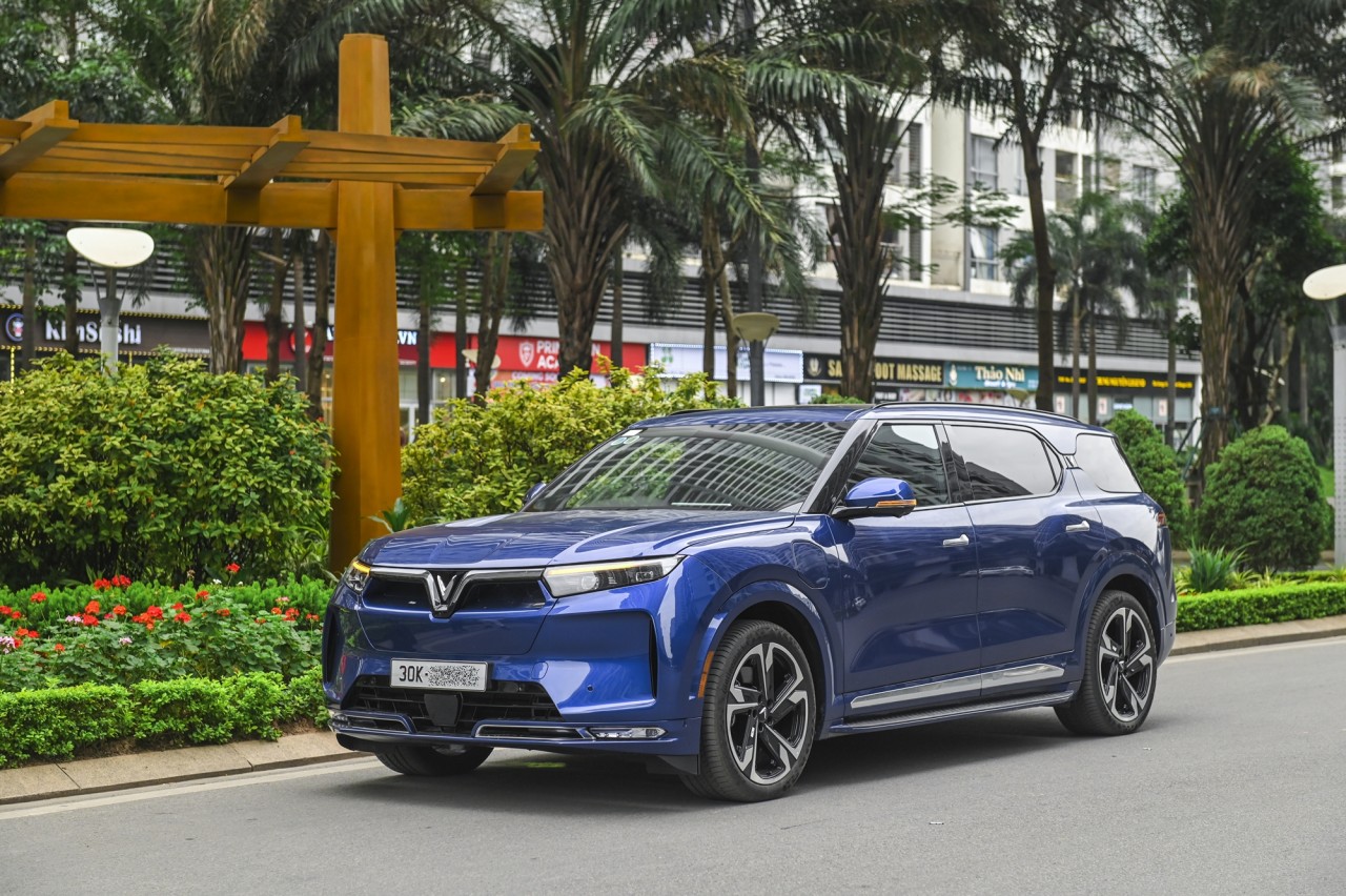 Tôi là người dũng cảm khi quyết định mua VinFast VF9 Tôi là người dũng cảm khi quyết định mua VinFast VF9