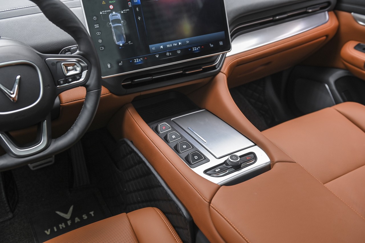 Tôi là người dũng cảm khi quyết định mua VinFast VF9 Tôi là người dũng cảm khi quyết định mua VinFast VF9