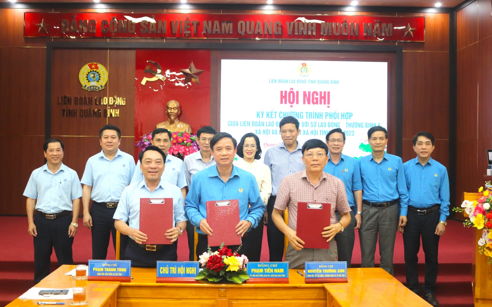 LĐLĐ tỉnh Quảng Bình phối hợp với BHXH, Sở LĐ-TB&XH để bảo vệ quyền lợi đoàn viên, NLĐ