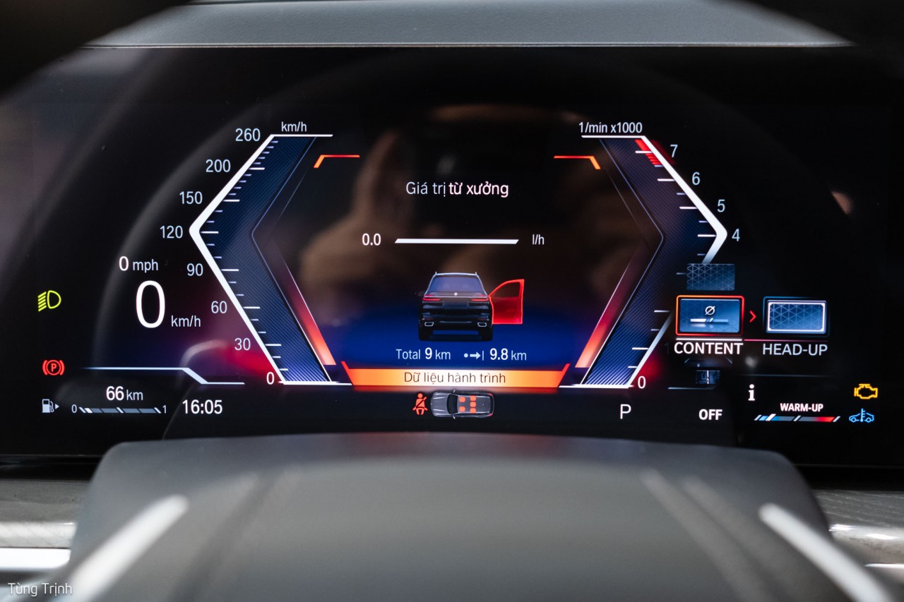 Cận cảnh BMW X7 2023 có mặt tại đại lý Cận cảnh BMW X7 2023 có mặt tại đại lý