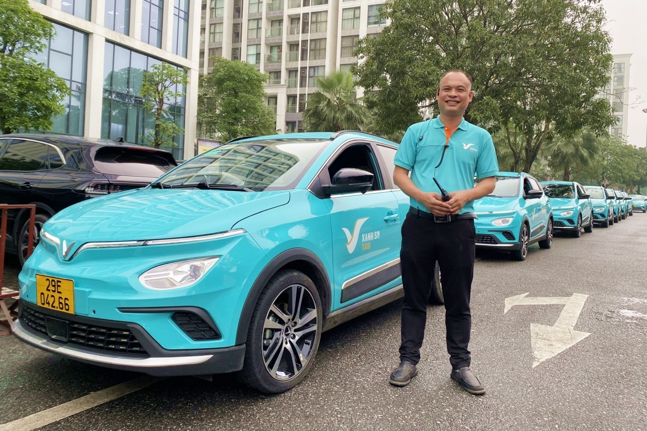 Đội trưởng Taxi Xanh SM: 'Xe chỉ là phương tiện, quản lý con người mới quan trọng' Đội trưởng Taxi Xanh SM: 'Xe chỉ là phương tiện, quản lý con người mới quan trọng'