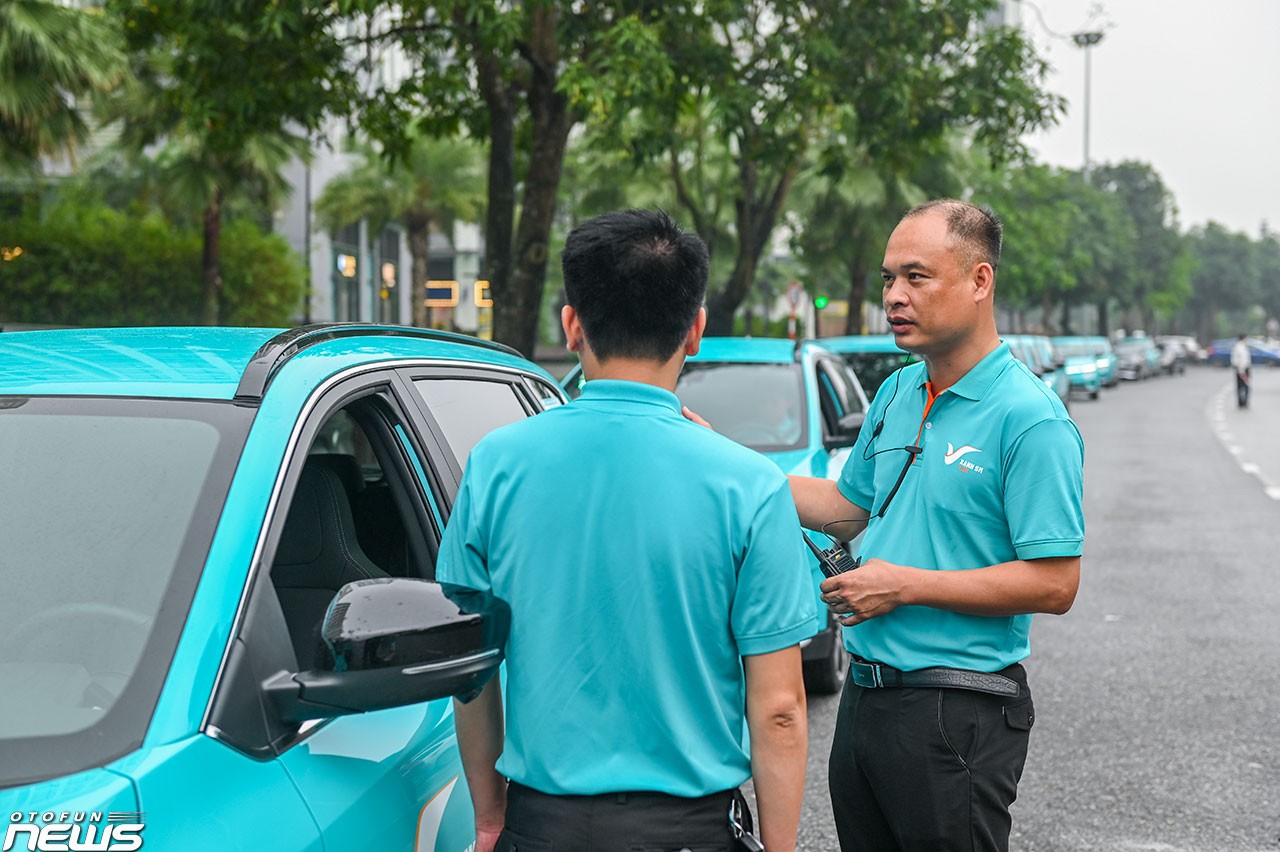 Đội trưởng Taxi Xanh SM: 'Xe chỉ là phương tiện, quản lý con người mới quan trọng' Đội trưởng Taxi Xanh SM: 'Xe chỉ là phương tiện, quản lý con người mới quan trọng'