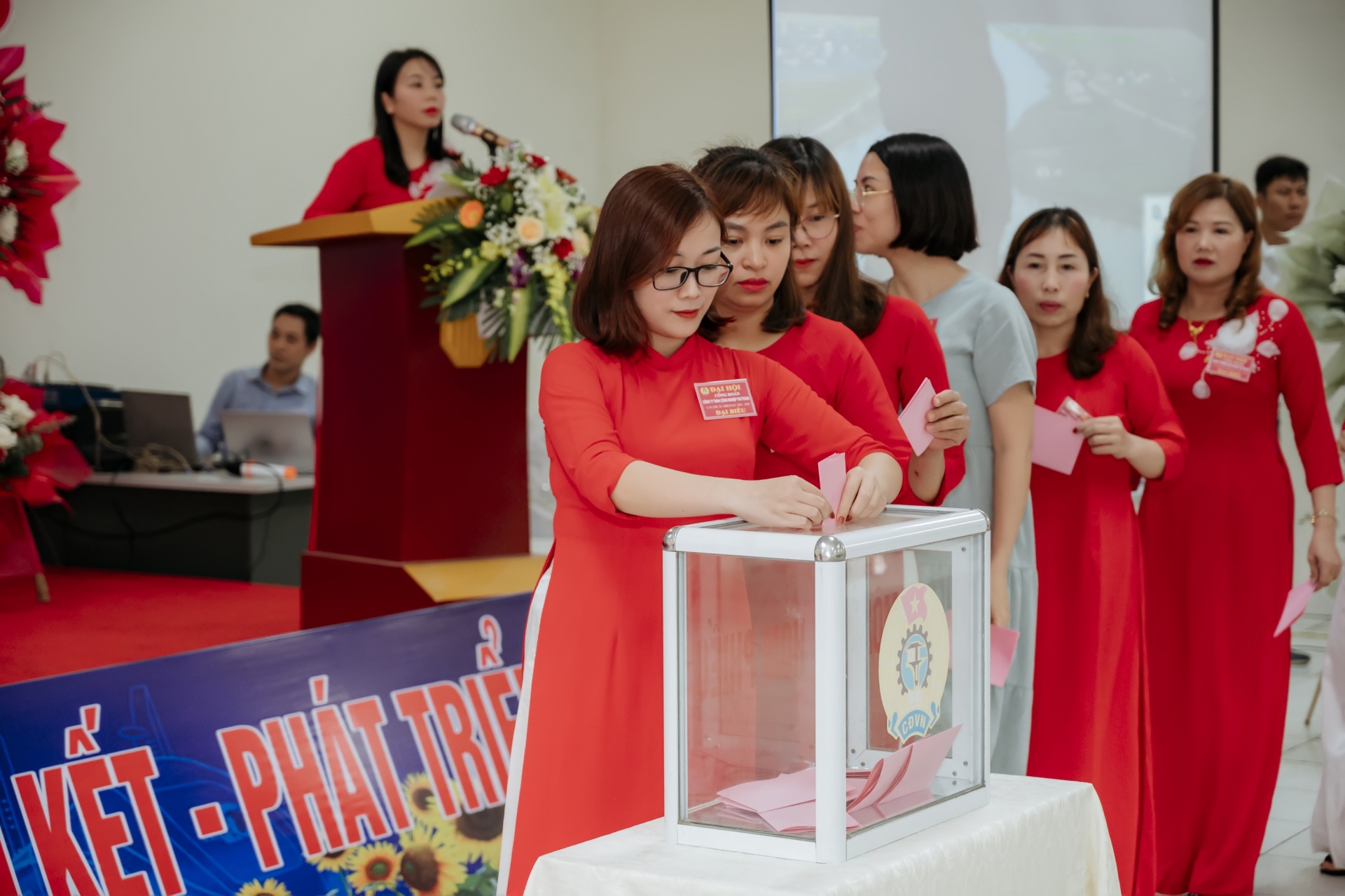 Công ty TNHH Công nghiệp TACTICIAN tổ chức thành công Đại hội công đoàn cơ sở Công ty TNHH Công nghiệp TACTICIAN tổ chức thành công Đại hội công đoàn cơ sở