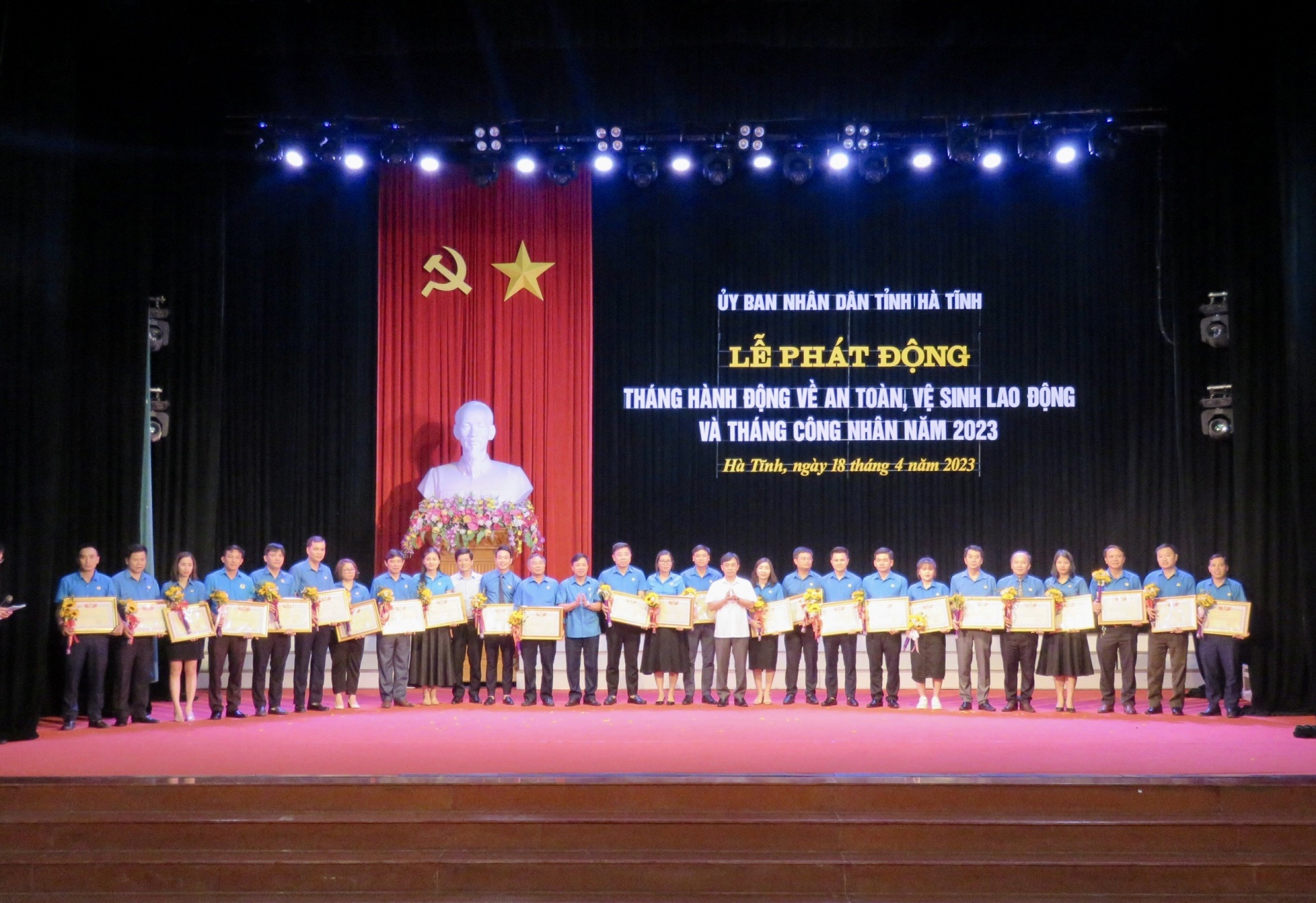 Hà Tĩnh: Phát động Tháng hành động về ATVSLĐ và Tháng Công nhân năm 2023