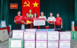 Agribank ủng hộ 1,5 tỷ đồng chương trình "Xanh hóa Trường Sa"