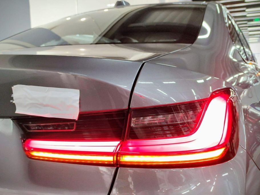 BMW 330i M Sport 2023 có mặt tại đại lý BMW 330i M Sport 2023 có mặt tại đại lý