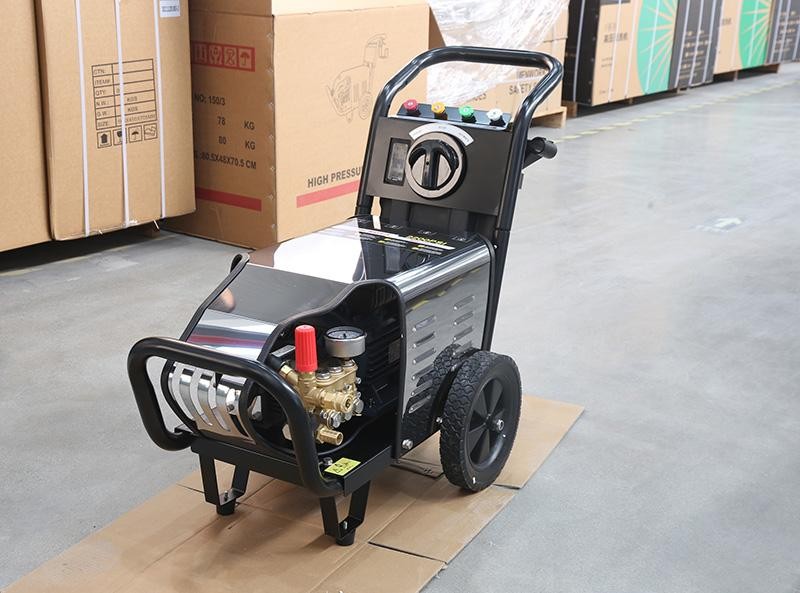 3 model máy rửa xe cao áp phổ biến nhất hiện nay