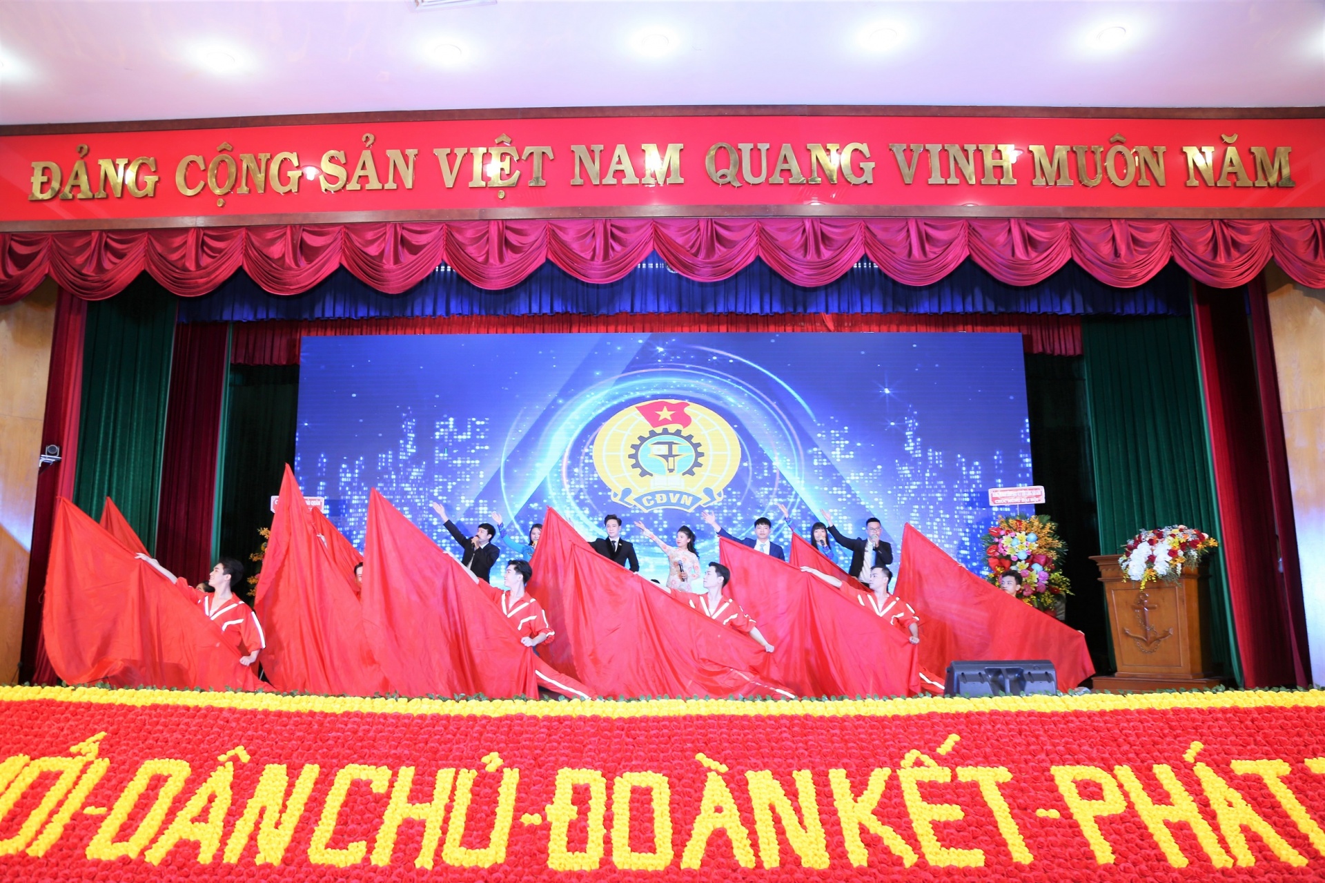 Công đoàn cơ sở Công ty cổ phần Đại lý giao nhận vận tải xếp dỡ Tân Cảng nhiệm kỳ 2023-2028 Công đoàn cơ sở Công ty cổ phần Đại lý giao nhận vận tải xếp dỡ Tân Cảng nhiệm kỳ 2023-2028