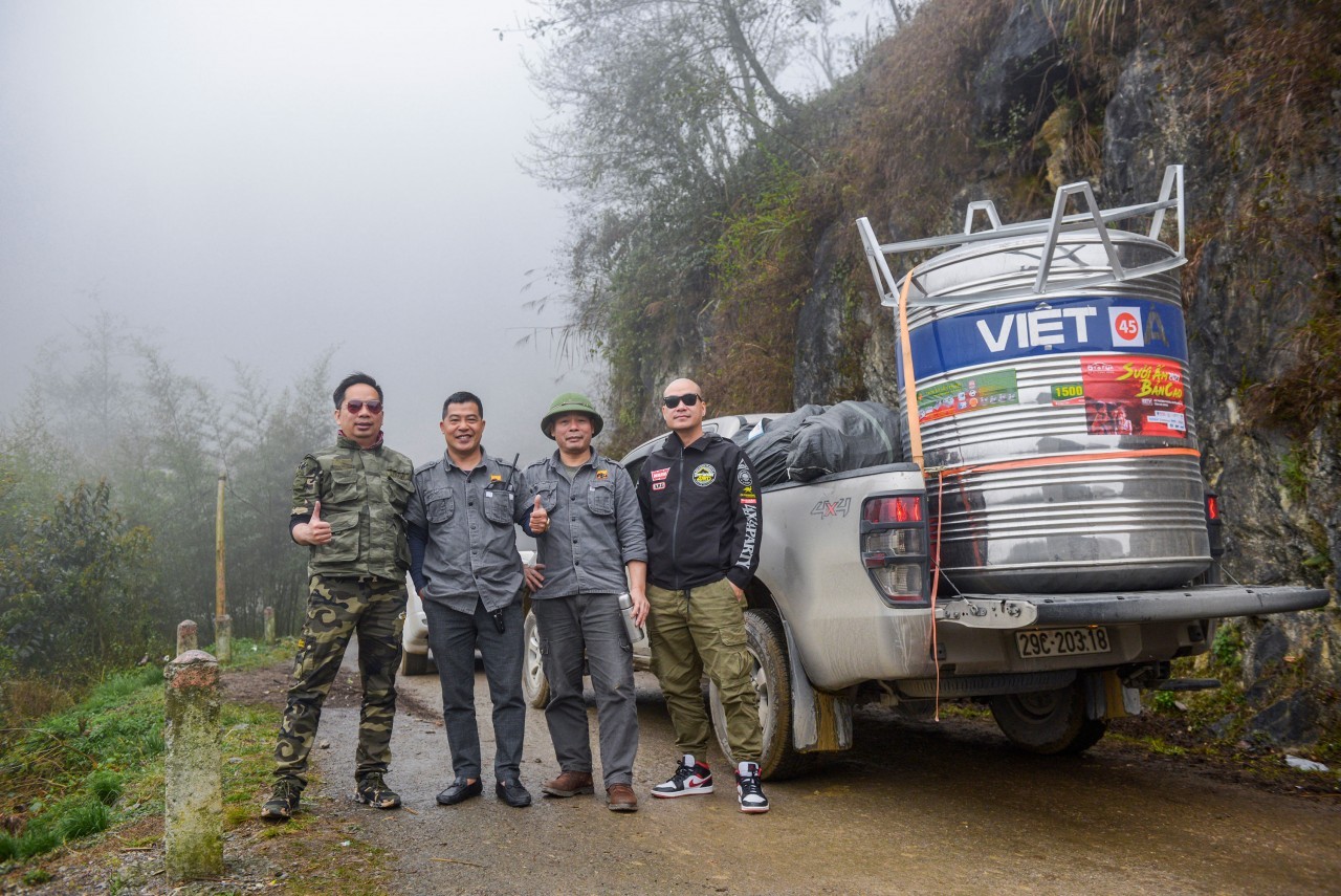 Câu lạc bộ bán tải địa hình Việt Nam (PVC) kỷ niệm 10 năm thành lập Câu lạc bộ bán tải địa hình Việt Nam (PVC) kỷ niệm 10 năm thành lập