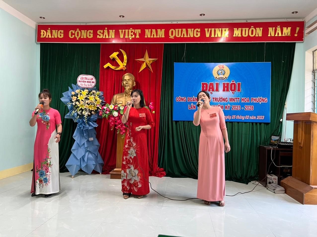 Công đoàn huyện Đăk Hà sẵn sàng tổ chức đại hội điểm nhiệm kỳ 2023 – 2028 Công đoàn huyện Đăk Hà sẵn sàng tổ chức đại hội điểm nhiệm kỳ 2023 – 2028