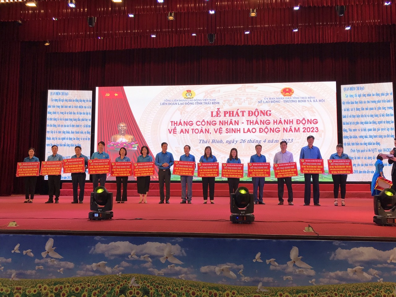 Thái Bình: Chào đón Tháng Công nhân thiết thực với Ngày hội việc làm